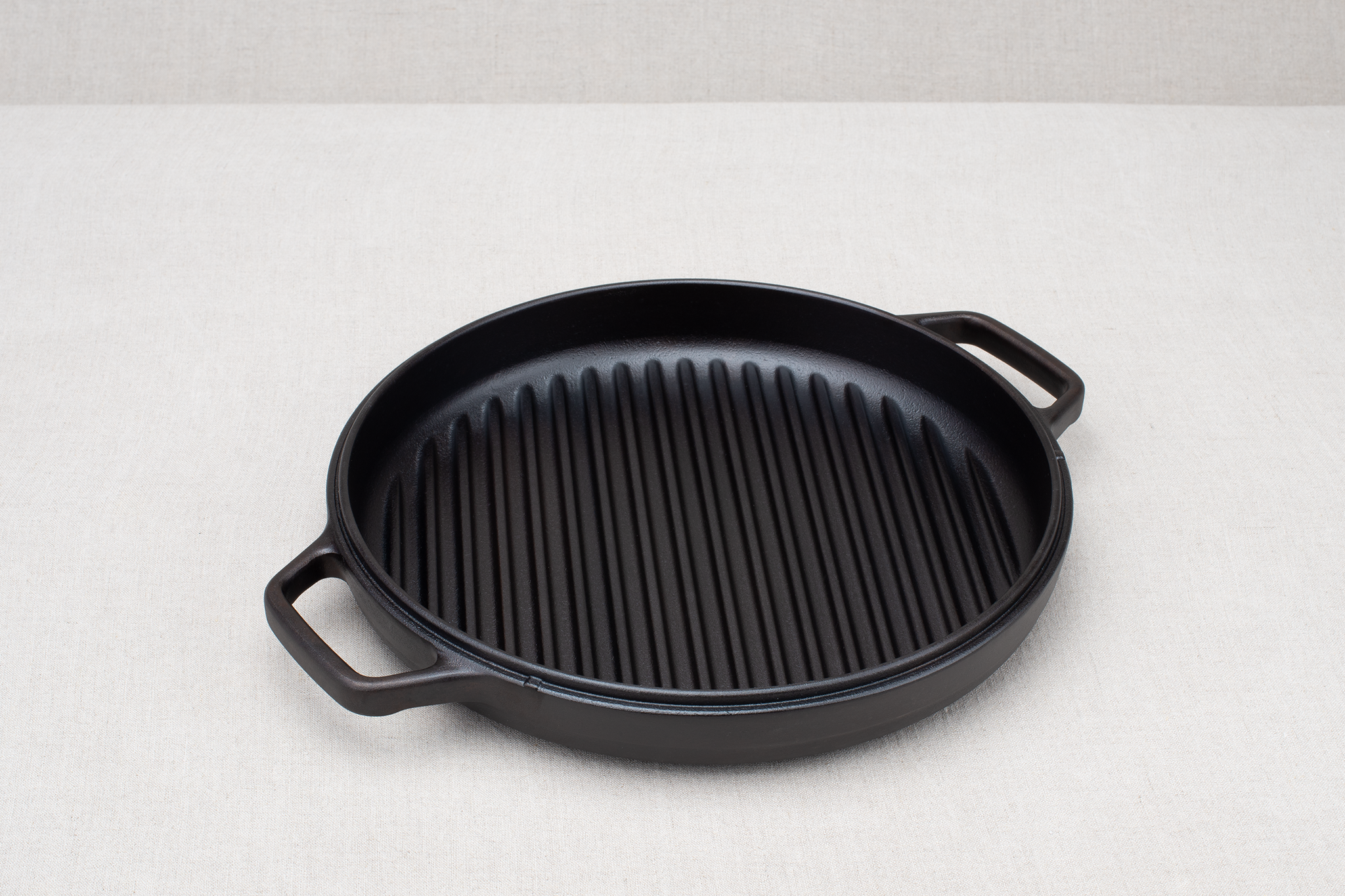 12 in Cast Iron Braising Pan – Nest Homeware